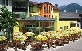 哈斯霍夫泽博斯特酒店